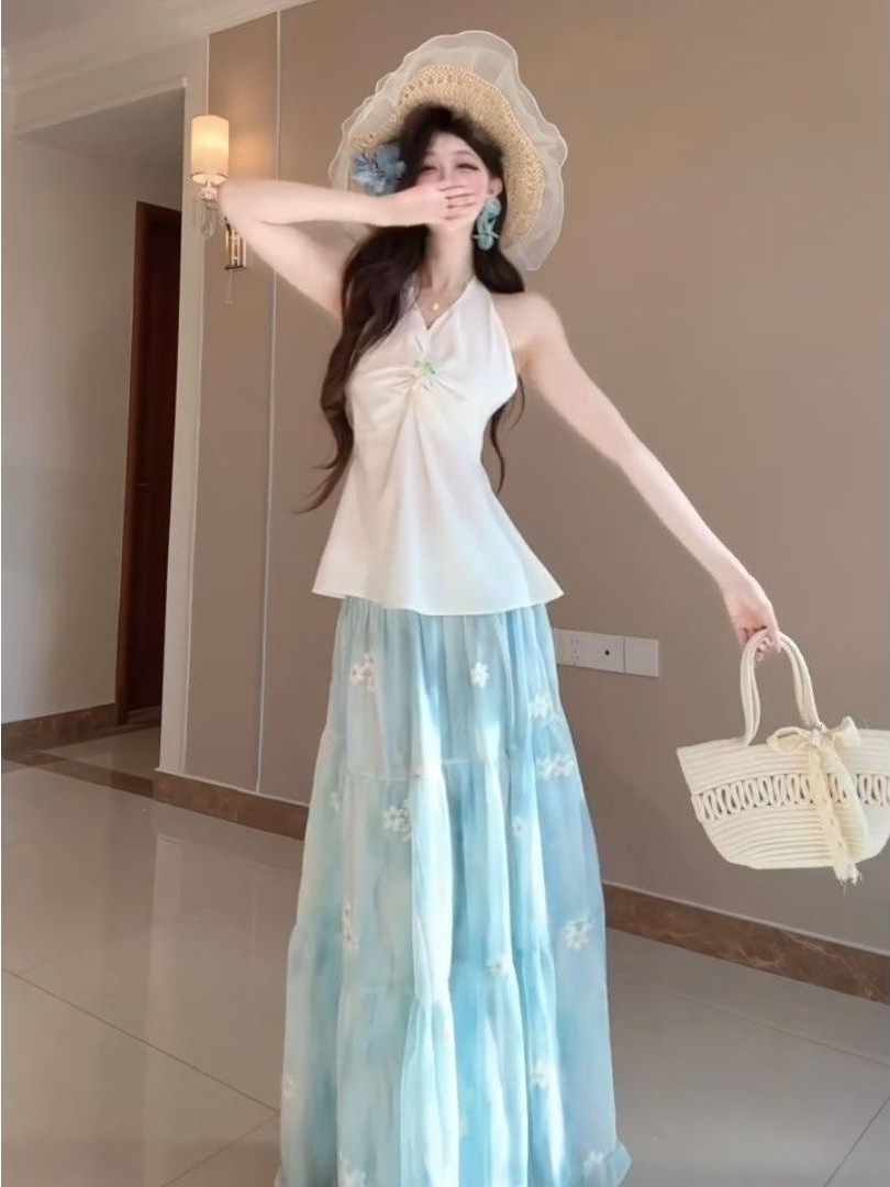 Комплект из двух предметов в с – обзор и цена Midi Skirt Floral